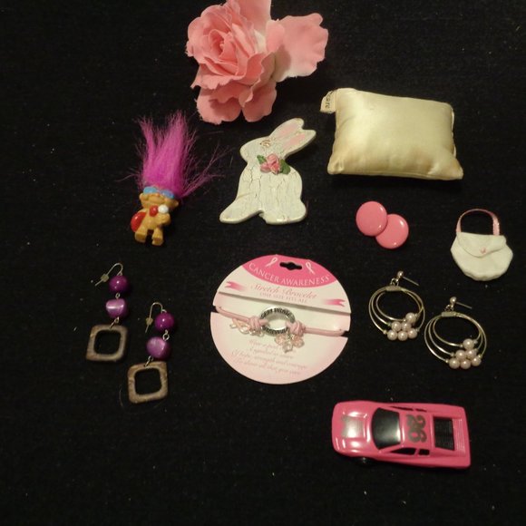 VINTAGE TINY TROLL TOYS & JEWELRY ETC LOT